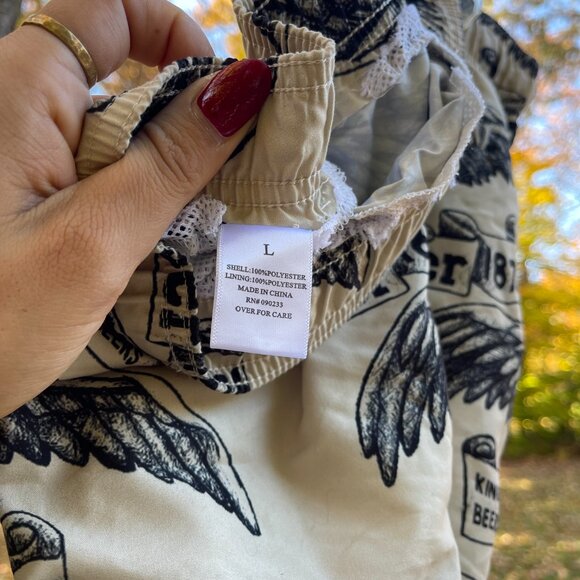 Budweiser Swim Trunks – Bold & Beach-Ready - Picture 6 of 6